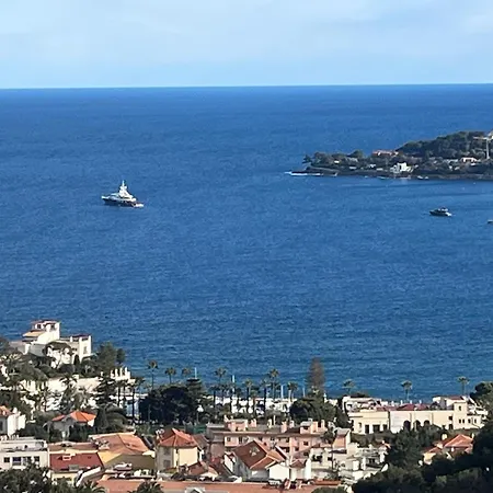 Διαμέρισμα Beau Avec Vue Sur Beaulieu-sur-Mer